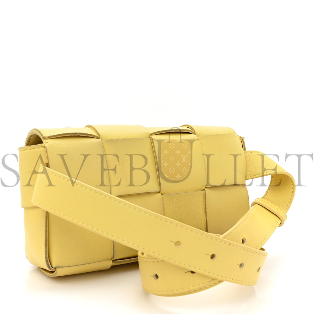 BOTTEGA VENETA NAPPA MAXI INTRECCIO THE BELT CASSETTE BAG BUTTER (18*11*5cm) BOTTEGA VENETA NAPPA MAXI INTRECCIO THE BELT CASSETTE BAG BUTTER (18*11*5cm)