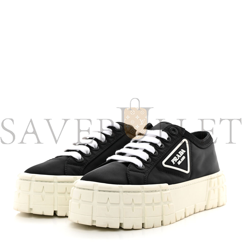 PRADA RE-NYLON GABARDINE TRIANGLE LOGO DOUBLE WHEEL 50MM SNEAKERS 38 BLACK PRADA RE-NYLON GABARDINE TRIANGLE LOGO DOUBLE WHEEL 50MM SNEAKERS 38 BLACK