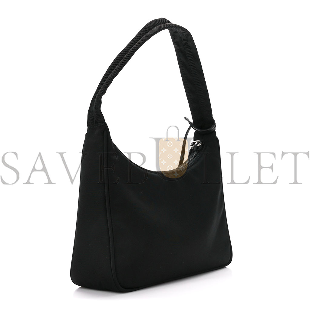 PRADA TESSUTO NYLON MINI RE-EDITION 2000 BAG BLACK (22*13*6cm) PRADA TESSUTO NYLON MINI RE-EDITION 2000 BAG BLACK (22*13*6cm)