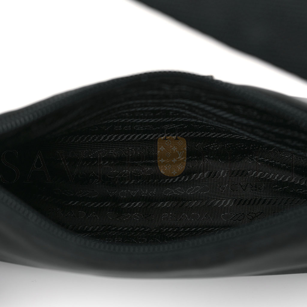 PRADA TESSUTO NYLON MINI RE-EDITION 2000 BAG BLACK (23*17*5cm) PRADA TESSUTO NYLON MINI RE-EDITION 2000 BAG BLACK (23*17*5cm)