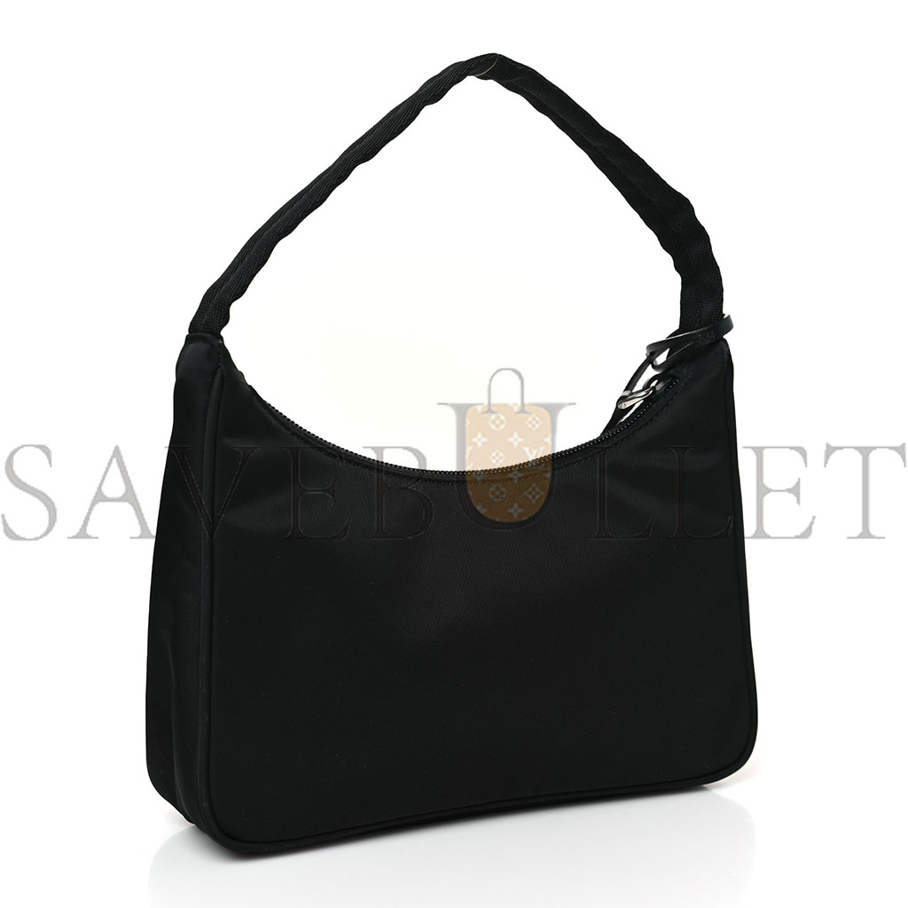 PRADA TESSUTO NYLON MINI RE-EDITION 2000 BAG BLACK (23*17*5cm) PRADA TESSUTO NYLON MINI RE-EDITION 2000 BAG BLACK (23*17*5cm)