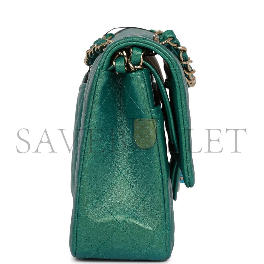 CHANEL MEDIUM CLASSIC DOUBLE FLAP BAG GREEN IRIDESCENT LAMBSKIN LIGHT GOLD HARDWARE (25*15*7cm) CHANEL MEDIUM CLASSIC DOUBLE FLAP BAG GREEN IRIDESCENT LAMBSKIN LIGHT GOLD HARDWARE (25*15*7cm)