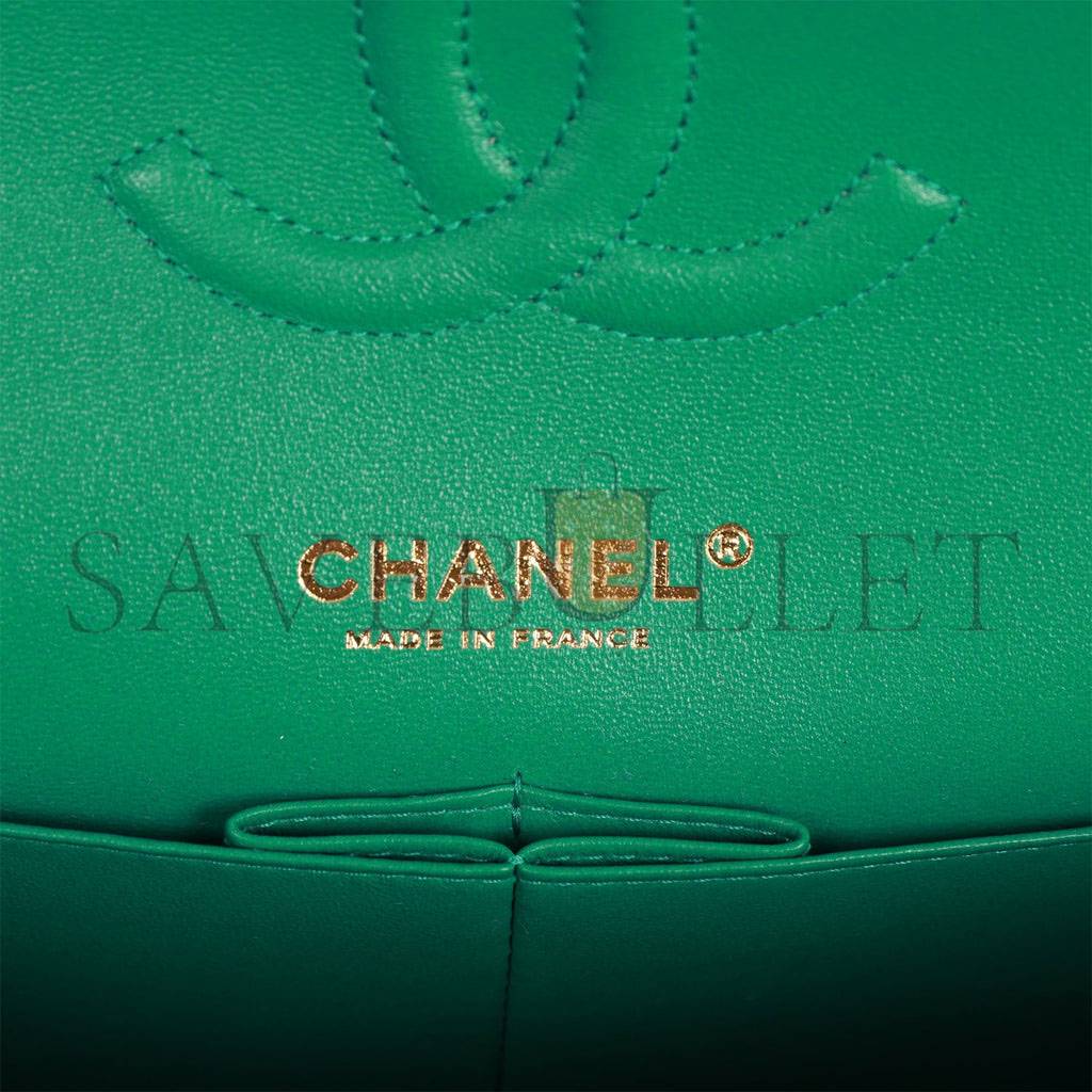 CHANEL MEDIUM CLASSIC DOUBLE FLAP BAG GREEN IRIDESCENT LAMBSKIN LIGHT GOLD HARDWARE (25*15*7cm) CHANEL MEDIUM CLASSIC DOUBLE FLAP BAG GREEN IRIDESCENT LAMBSKIN LIGHT GOLD HARDWARE (25*15*7cm)