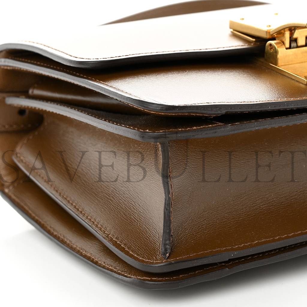 CELINE SMOOTH CALFSKIN SMALL CLASSIC BOX FLAP BAG CAMEL (17*14*6cm) CELINE SMOOTH CALFSKIN SMALL CLASSIC BOX FLAP BAG CAMEL (17*14*6cm)