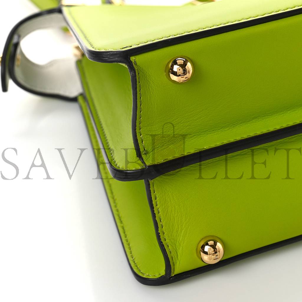 FENDI VITELLO SETA SHINY NAPPA BI-COLOR SMALL PEEKABOO I SEE U SATCHEL WASABI WHITE (27*20*10cm) FENDI VITELLO SETA SHINY NAPPA BI-COLOR SMALL PEEKABOO I SEE U SATCHEL WASABI WHITE (27*20*10cm)